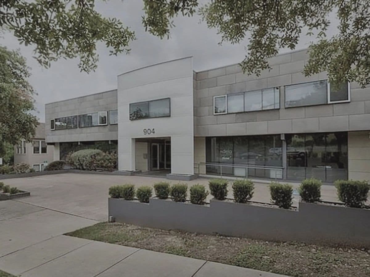 904 West exterior