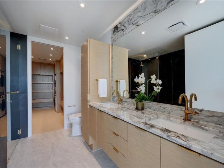 The Independent - Downtown Austin Off-Market Condo Listing